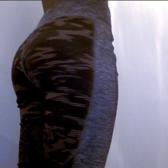 Yoga Pants - Picture 1 of 1